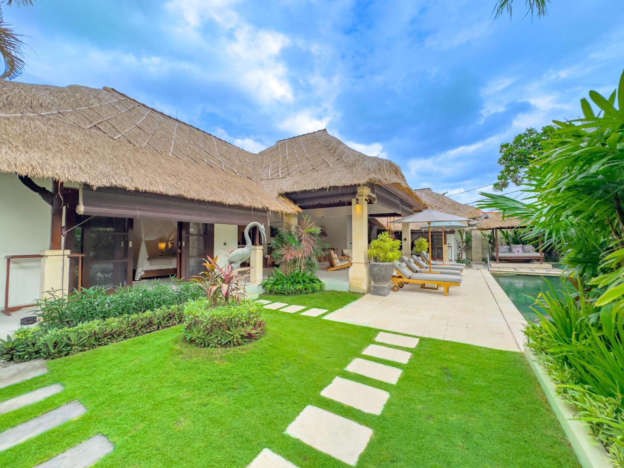 Villa Bugis Seminyak Exteriör bild