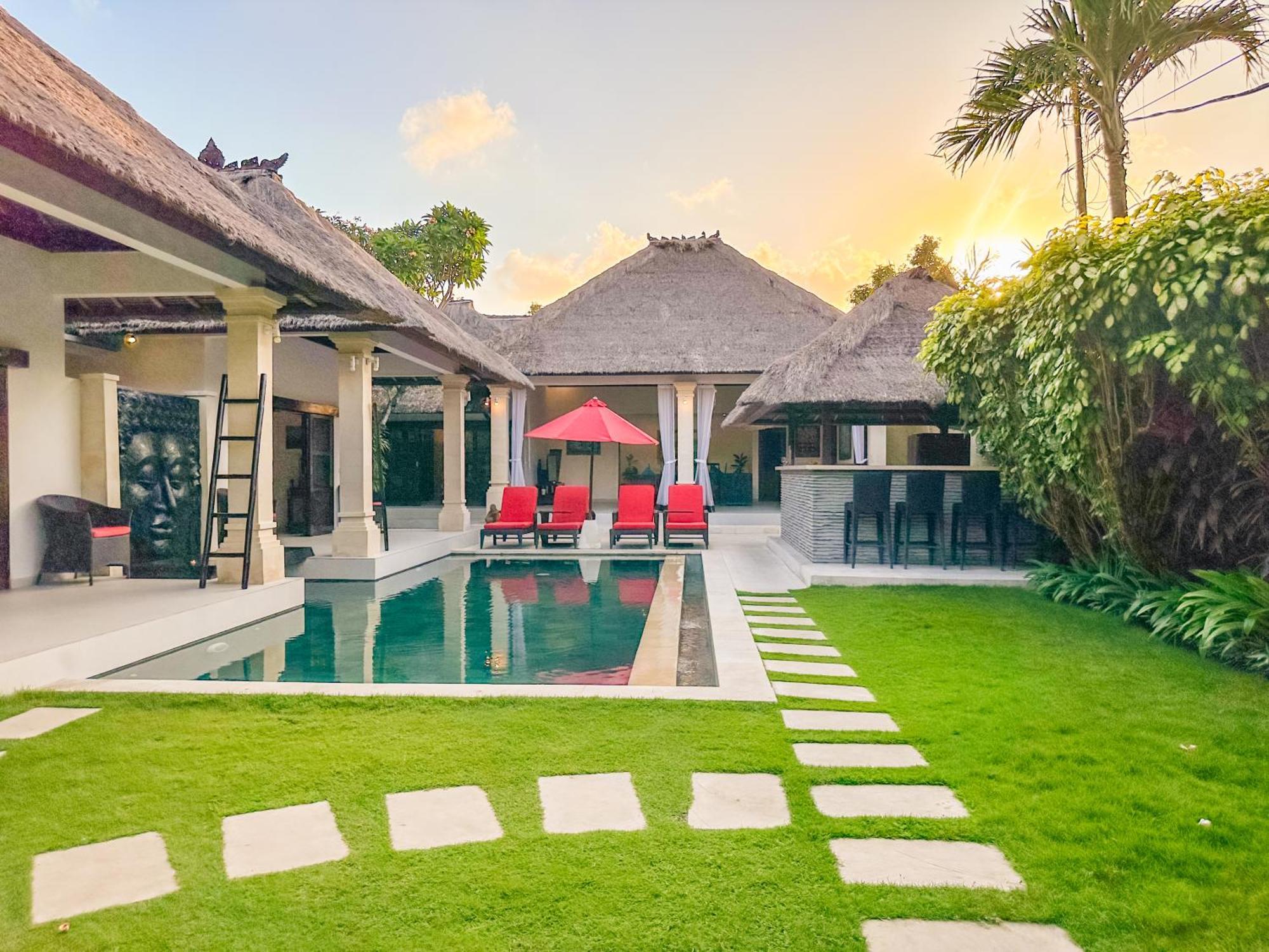 Villa Bugis Seminyak Rum bild