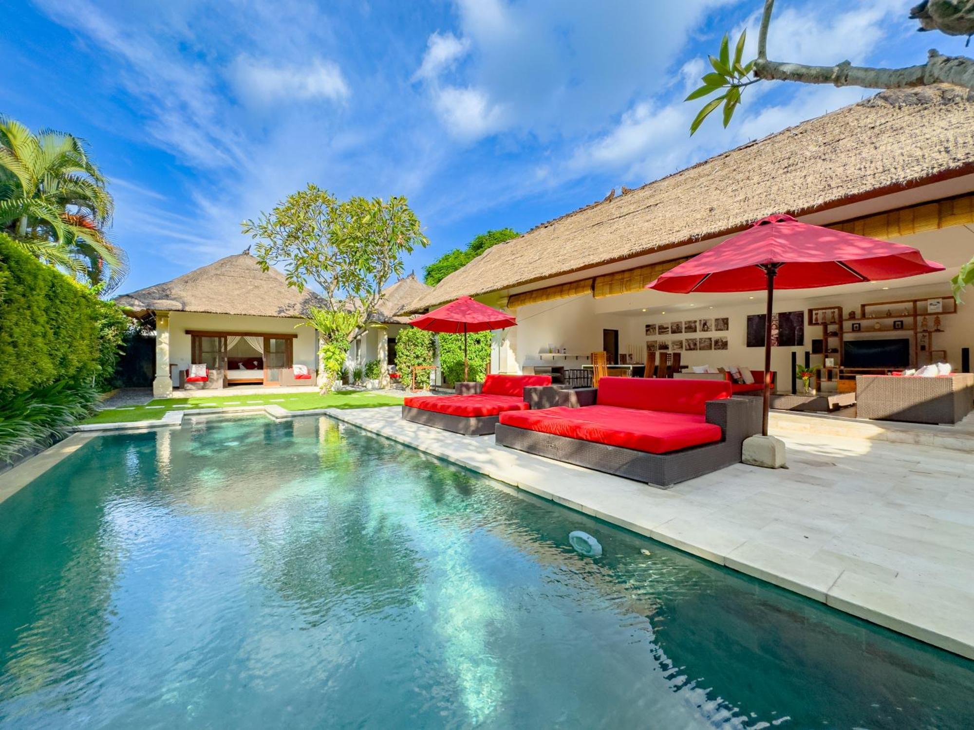 Villa Bugis Seminyak Rum bild