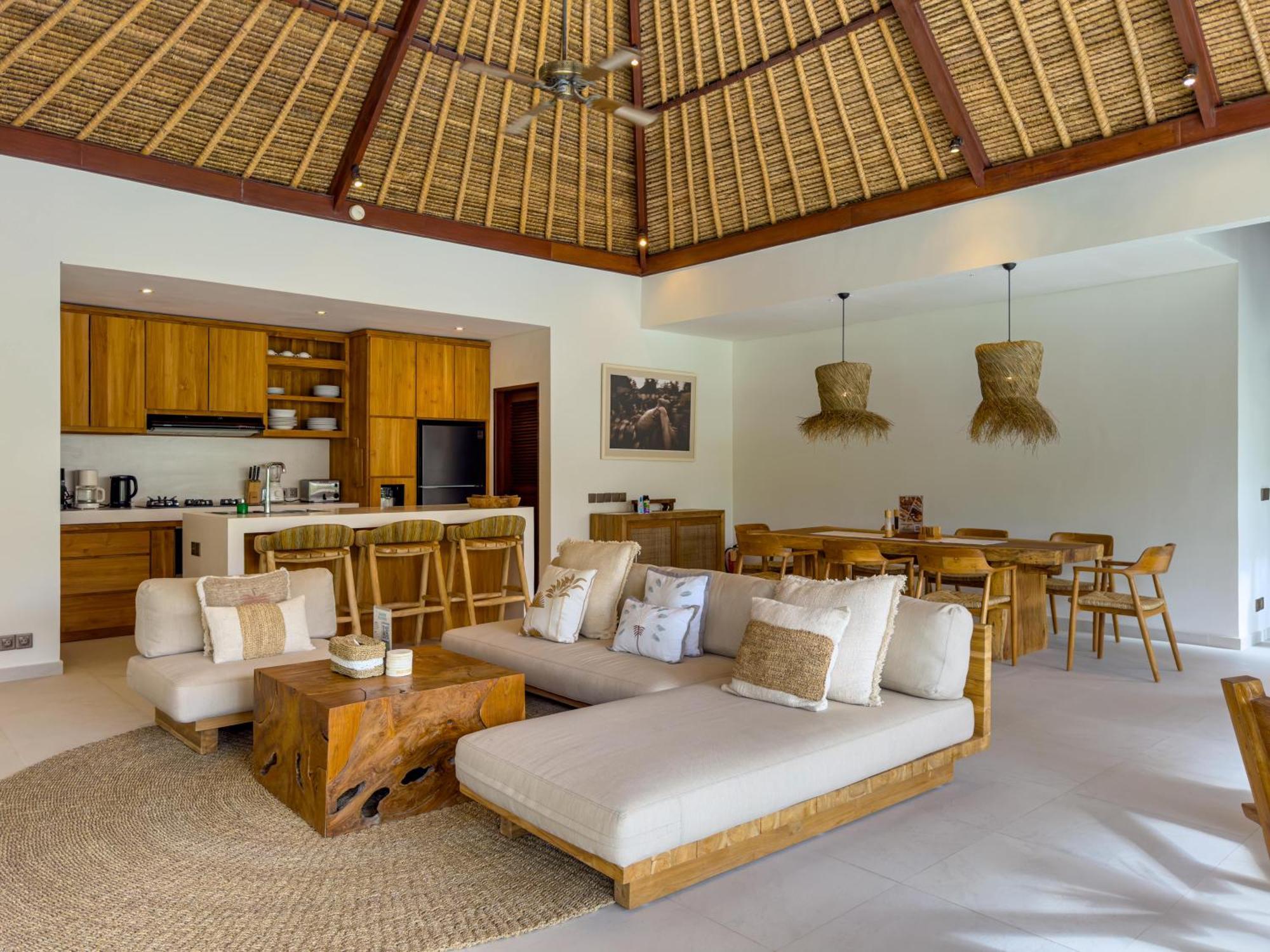 Villa Bugis Seminyak Rum bild
