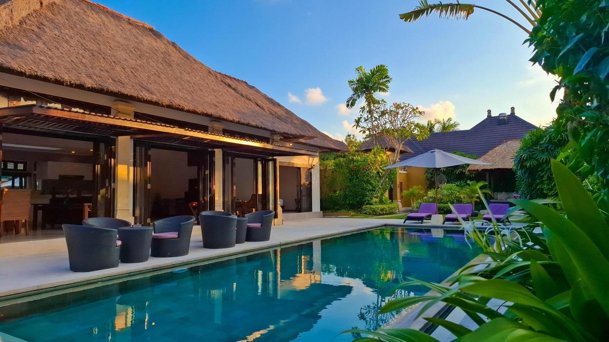 Villa Bugis Seminyak Exteriör bild